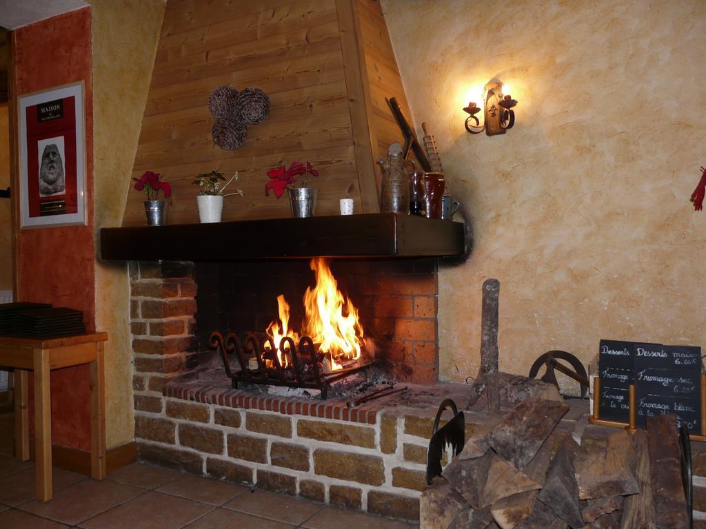 Auberge Des Montauds - Hotel & Restaurant فيلارد دي لانس المظهر الخارجي الصورة